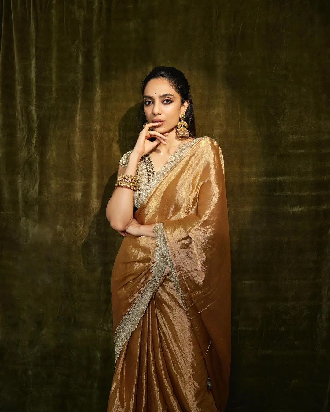 Sobhita Dhulipala Wearing Beautiful Earrings Jewellery Orange Saree Blouse